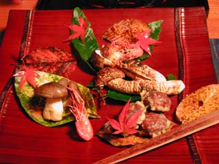 比良山荘:松茸、しめじ、栗